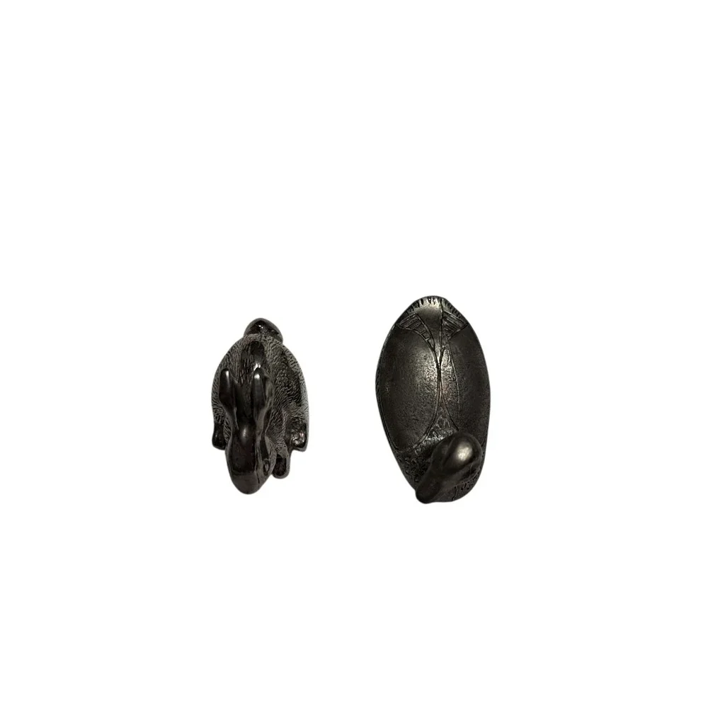 The Unbranded Brand pewter rabbit